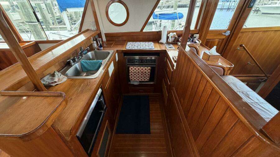 Queen Jeannine 57ft Island Gypsy Yacht For Sale