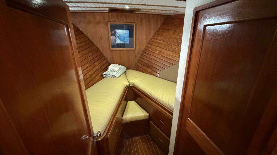 Queen Jeannine 57ft Island Gypsy Yacht For Sale
