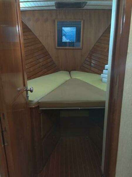 Queen Jeannine 57ft Island Gypsy Yacht For Sale