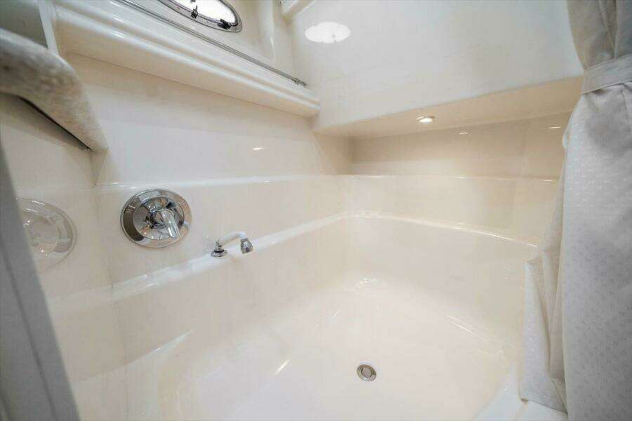 Cape San Blas Inn 45ft Carver Yacht For Sale