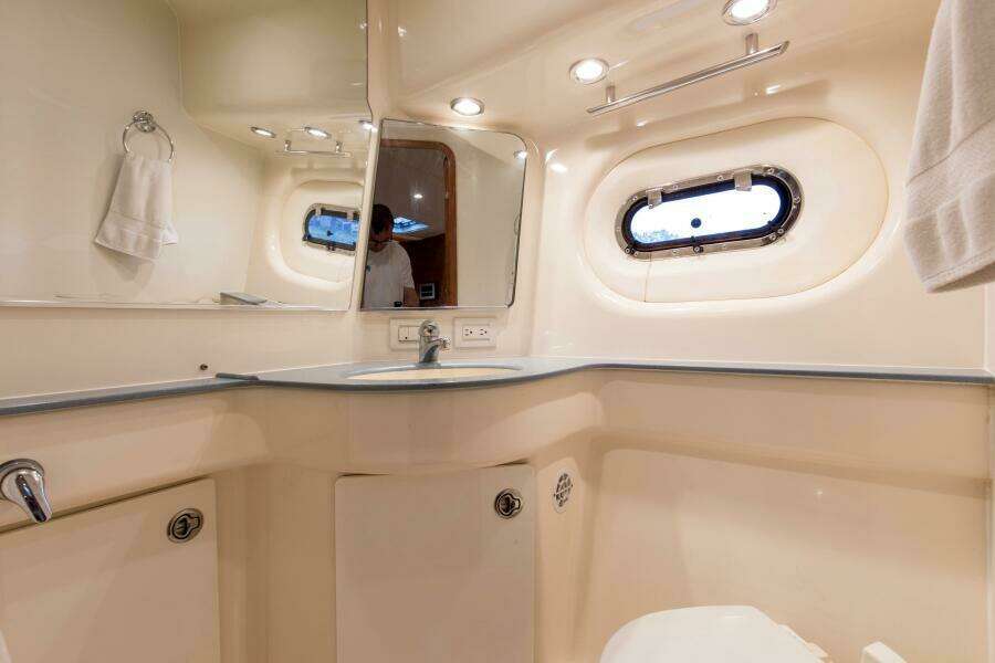 2005 3600 Tiara _Forever Friday_ Head