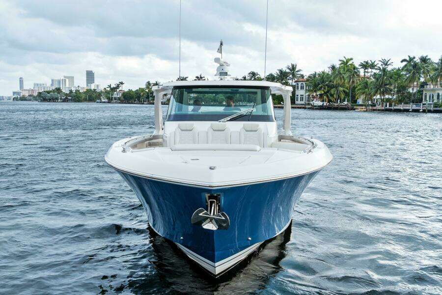 GAL YAM 3 48ft Tiara Yachts Yacht For Sale