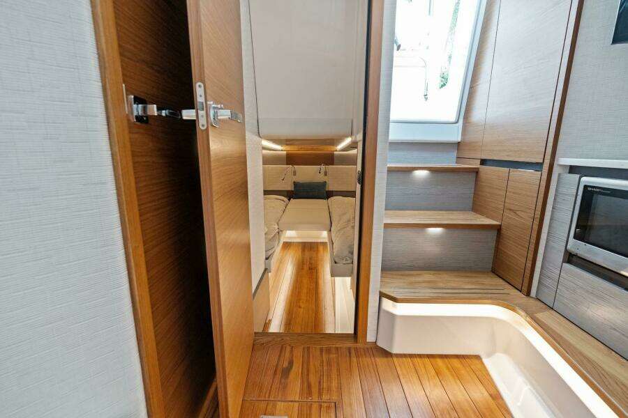 GAL YAM 3 48ft Tiara Yachts Yacht For Sale