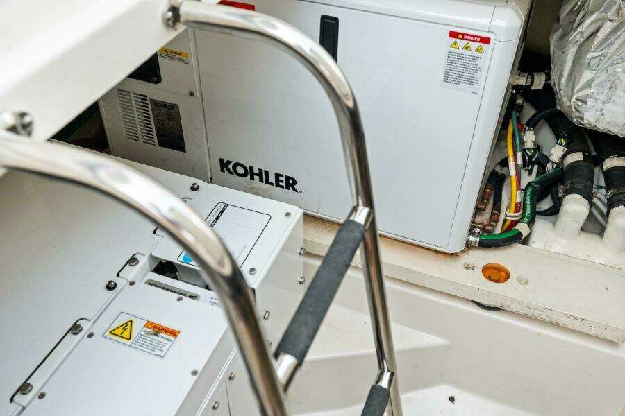 GAL YAM 3 48ft Tiara Yachts Yacht For Sale