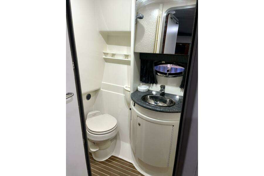 34ft Formula Yacht For Sale