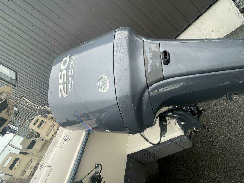 23ft Grady White Yacht For Sale