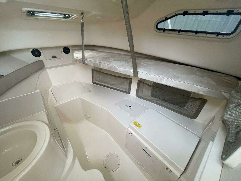 23ft Grady White Yacht For Sale