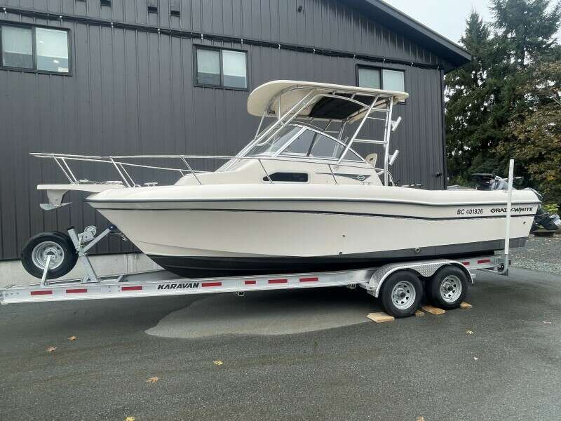 23ft Grady White Yacht For Sale