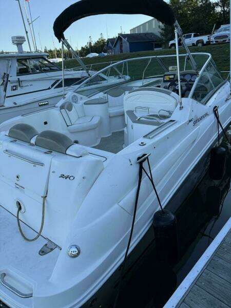 24ft Sea Ray Yacht For Sale