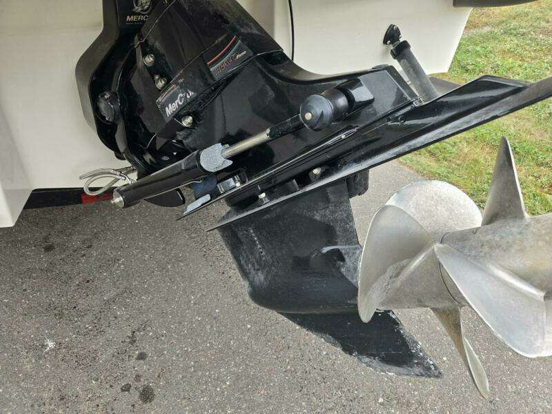 24ft Sea Ray Yacht For Sale