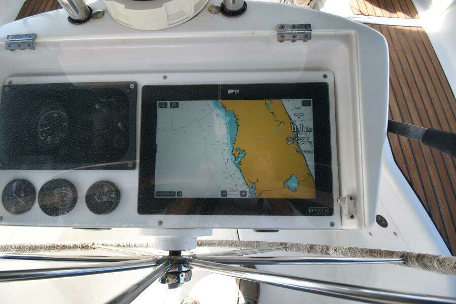 Alledgedly 41ft Beneteau Yacht For Sale