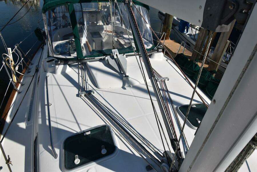 Alledgedly 41ft Beneteau Yacht For Sale