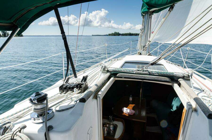 32ft Beneteau Yacht For Sale