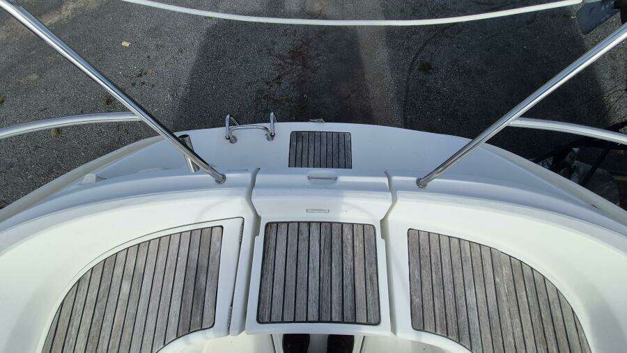 32ft Beneteau Yacht For Sale