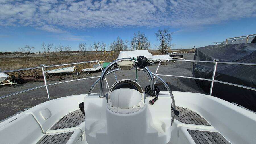 32ft Beneteau Yacht For Sale