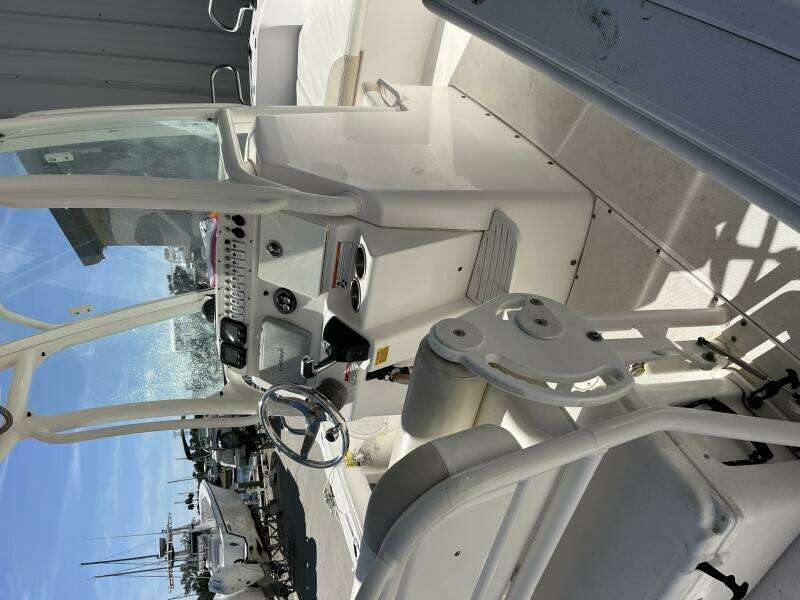 23ft Everglades Yacht For Sale