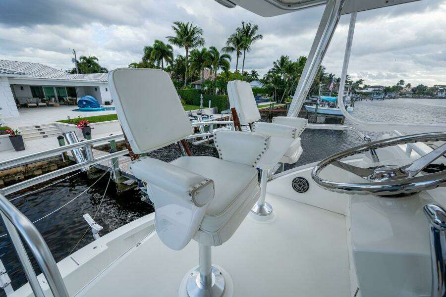 Miss Elena eous 43ft Egg Harbor Yacht For Sale