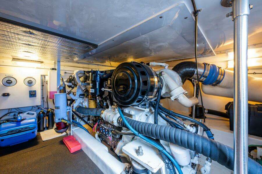 Miss Elena eous 43ft Egg Harbor Yacht For Sale