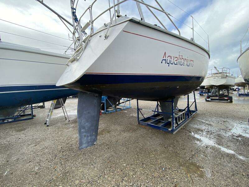 Aqualibrium 34ft Hunter Yacht For Sale