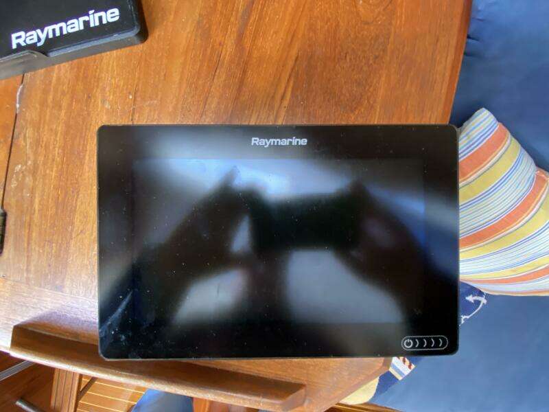 Aqualibrium 34ft Hunter Yacht For Sale