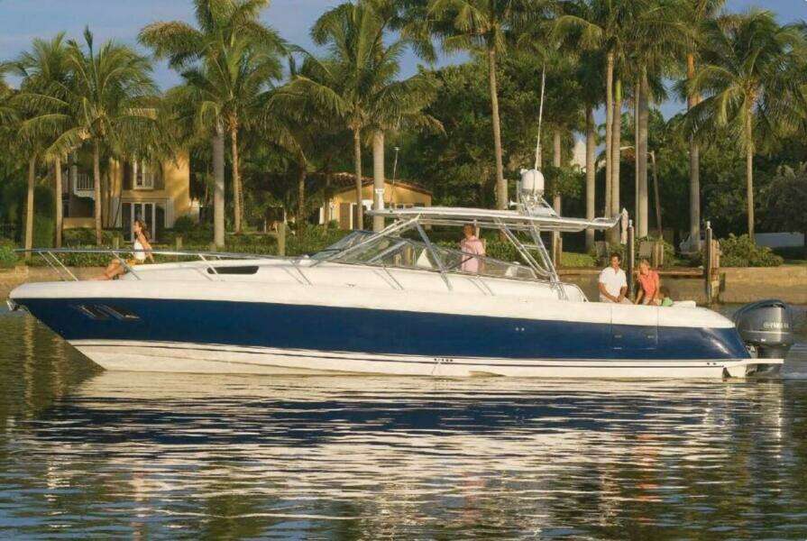 43ft Intrepid Yacht For Sale