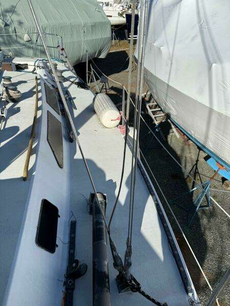 37ft Alsberg Brothers Yacht For Sale
