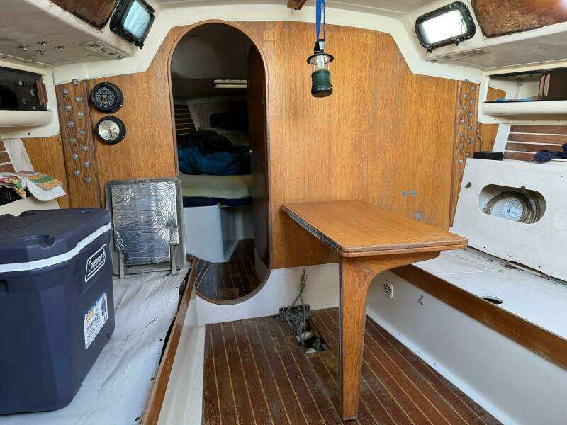37ft Alsberg Brothers Yacht For Sale