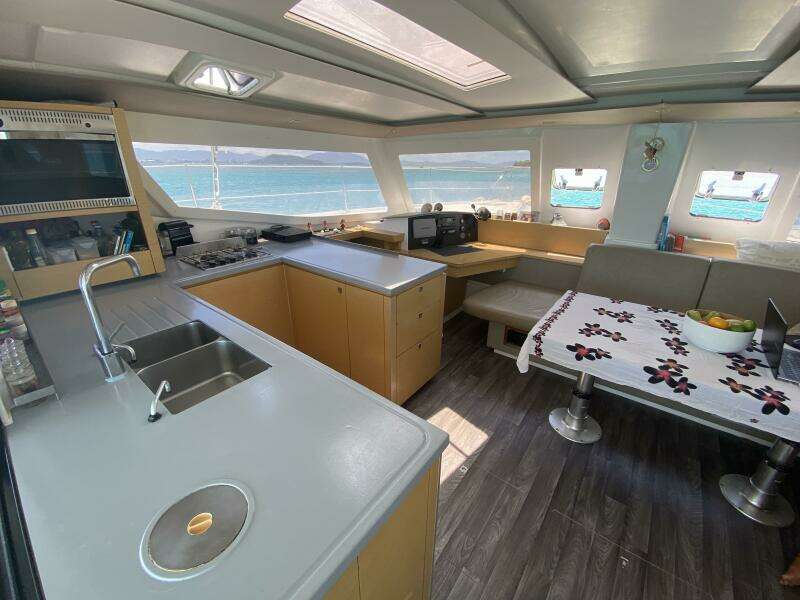 Kermotu 43ft Fountaine Pajot Yacht For Sale