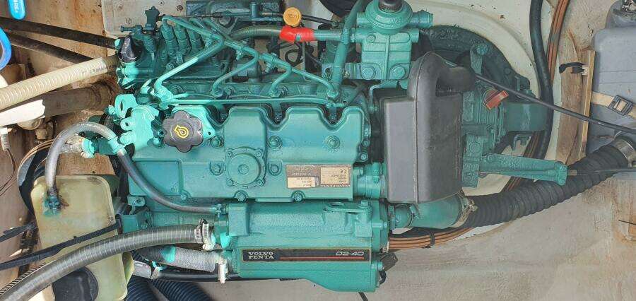 Kermotu 43ft Fountaine Pajot Yacht For Sale