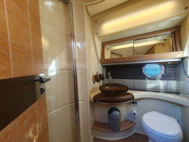 47ft Azimut Yacht For Sale