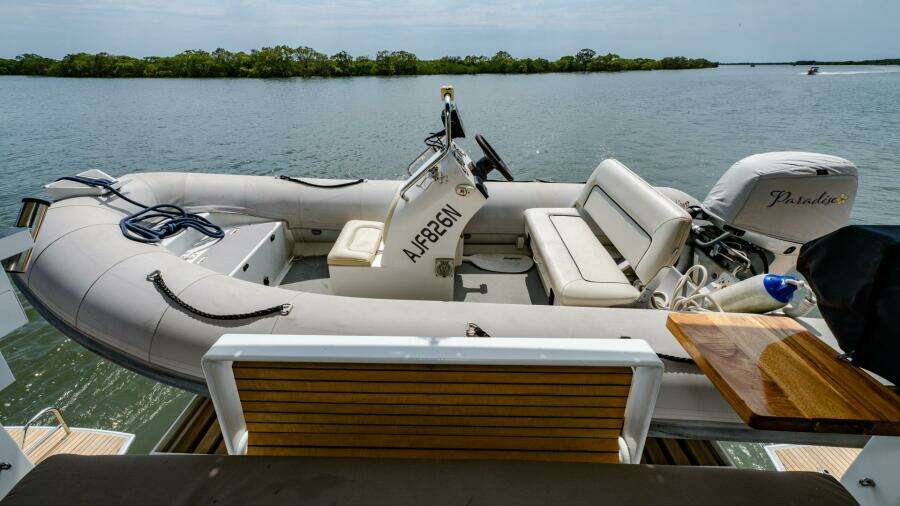 Paradise 52ft Lagoon Yacht For Sale