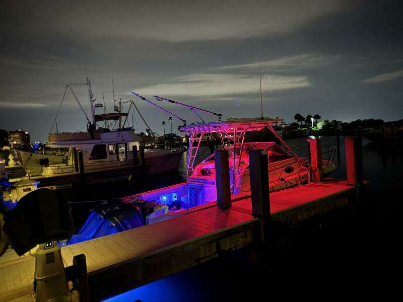 TEQUILA SUNSET 30ft Robalo Yacht For Sale