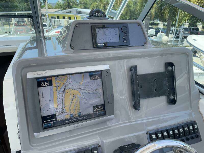 TEQUILA SUNSET 30ft Robalo Yacht For Sale