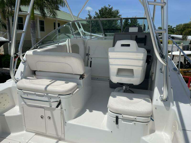 TEQUILA SUNSET 30ft Robalo Yacht For Sale