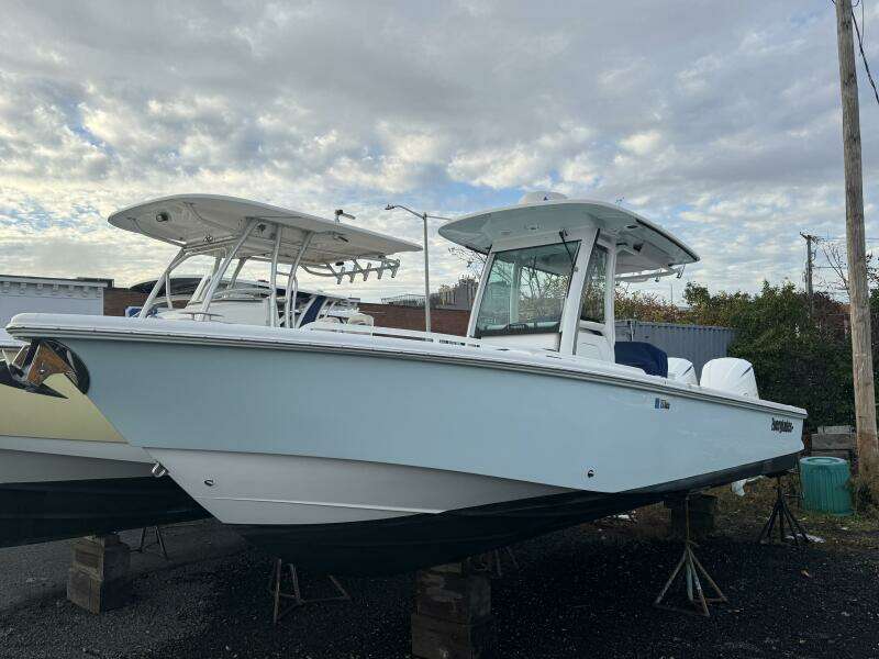 27ft Everglades Yacht For Sale