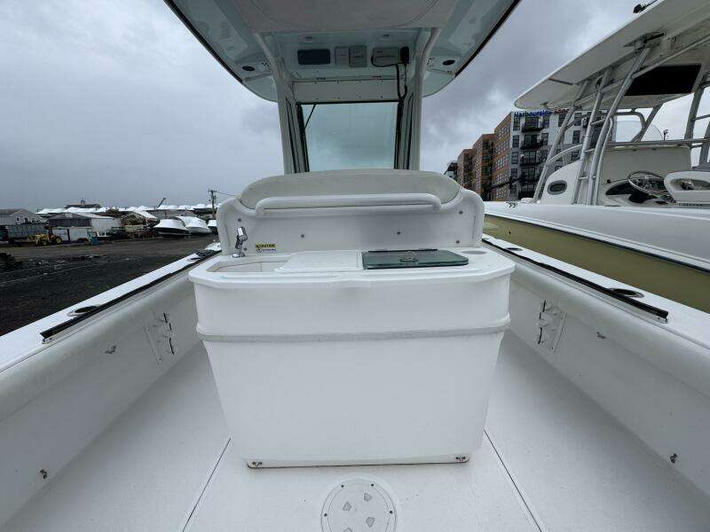 27ft Everglades Yacht For Sale