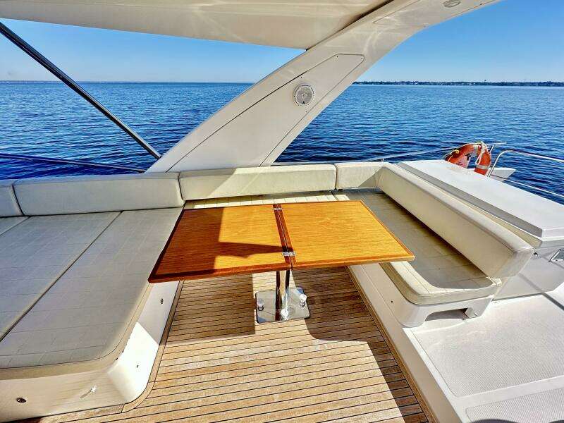 53ft Azimut Yacht For Sale