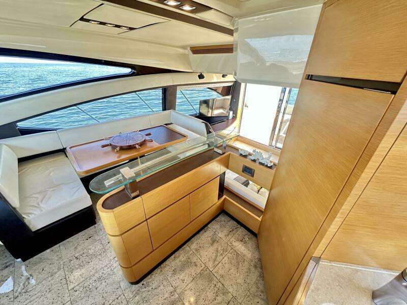 53ft Azimut Yacht For Sale