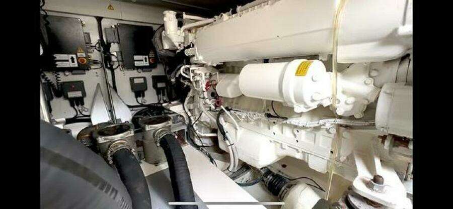 53ft Azimut Yacht For Sale