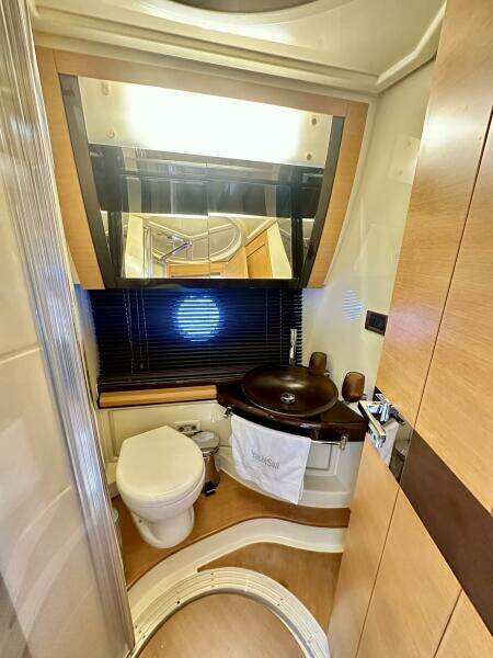 53ft Azimut Yacht For Sale