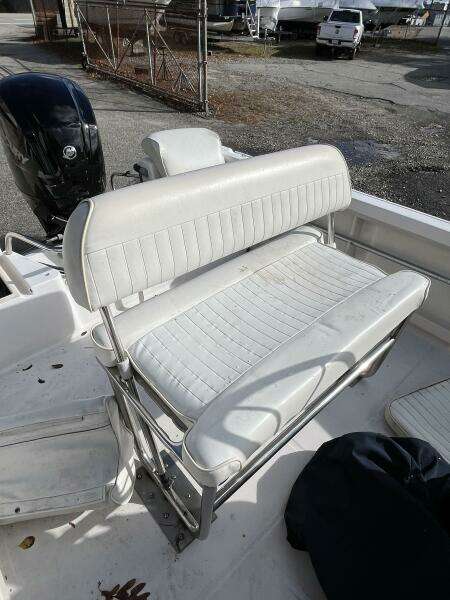 18ft Grady White Yacht For Sale