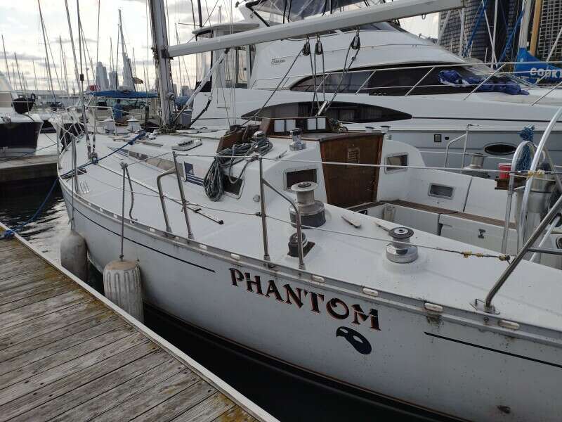 42ft Beneteau Yacht For Sale