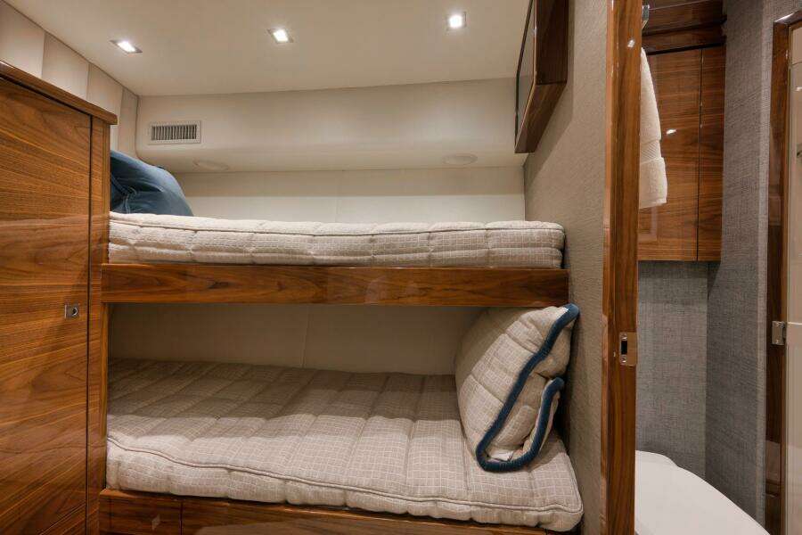 Viking 80 Baileys Ark - Interior Guest Stateroom