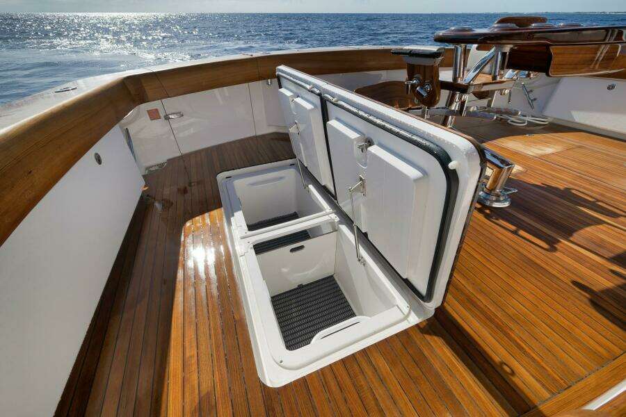 Viking 80 Baileys Ark - Exterior Cockpit