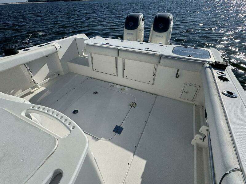 35ft Everglades Yacht For Sale