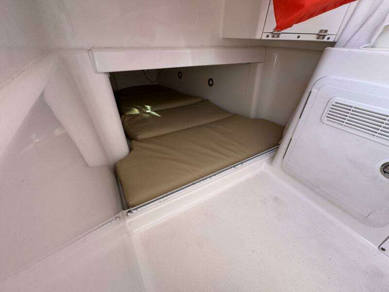 35ft Everglades Yacht For Sale