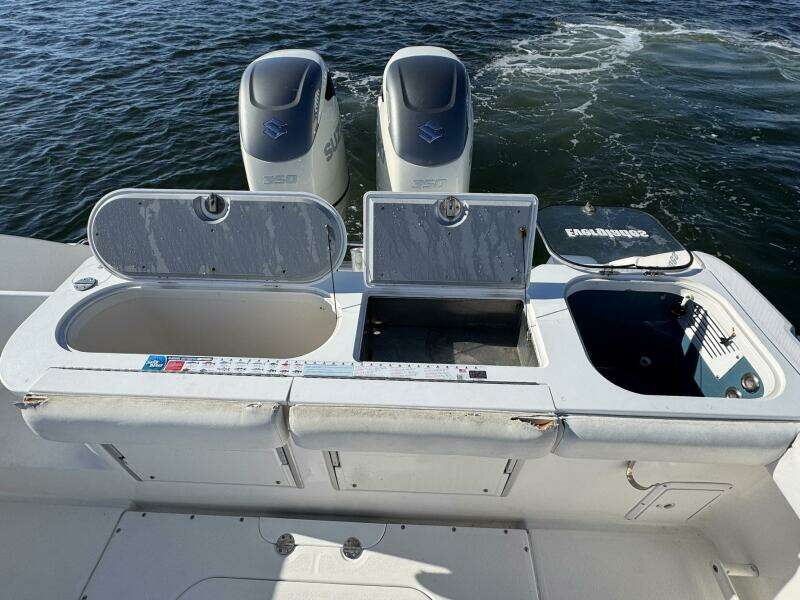 35ft Everglades Yacht For Sale