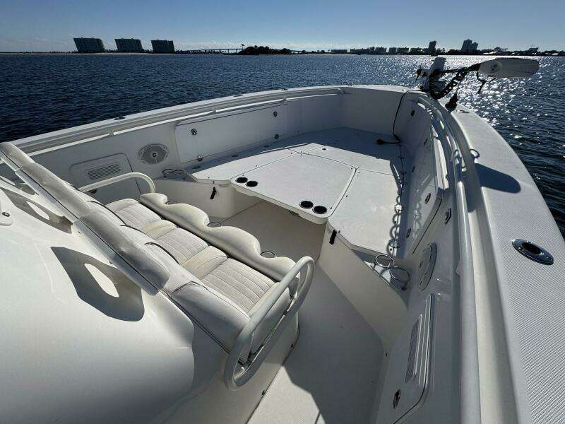 35ft Everglades Yacht For Sale