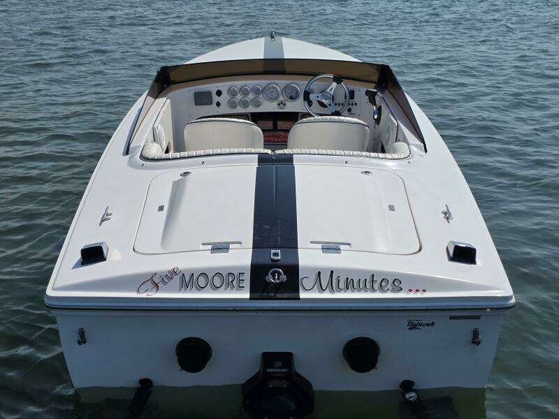 22ft Donzi Yacht For Sale