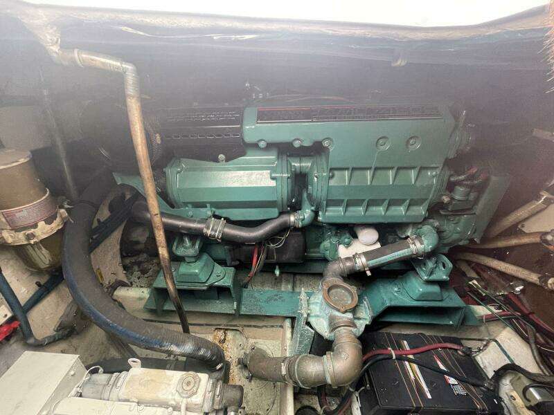 33ft Blackfin Yacht For Sale